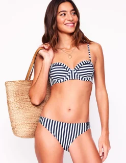 Boden Bikinis|Maillots De Bain-Bas de bikini intemporel Fines rayures bleu marine, ivoire