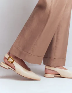 Boden Tenues De Travail|Chaussures Plates-Chaussures plates couvrantes à bout pointu Écru