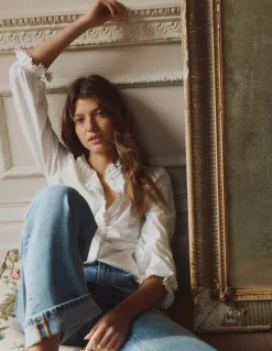 Boden Tops & T-Shirts-Chemise Emily à volants et pompons Ivoire