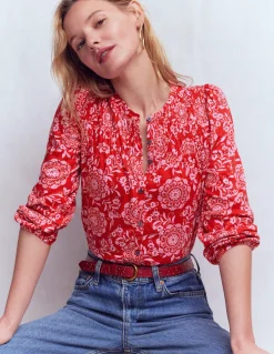 Boden Tops & T-Shirts-Chemise Mya smockée en jersey Salsa, motif Decorative Blossom