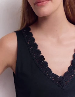 Boden Tops & T-Shirts-Débardeur Flora ultra-doux à détails en dentelle Blazer bleu marine