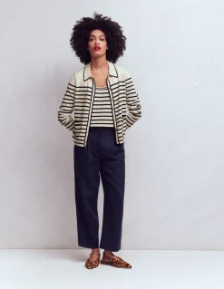 Boden Tenues De Travail|Pulls & Gilets-Gilet Liz en maille à col Ivoire/bleu marine