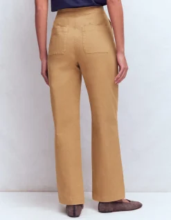 Boden Pantalons-Pantalon chino ample Cappuccino