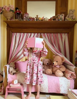 Boden Robes-Robe à manches longues et volants Motif animaux préférés rose chewing-gum