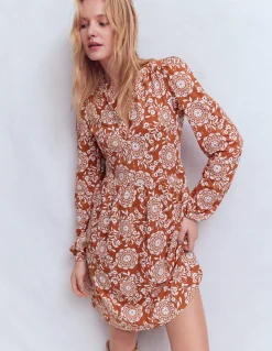 Boden Robes & Combinaisons|Robes Coupe Petite-Robe courte Amy en jersey Châtaigne, motif Decorative Blossom