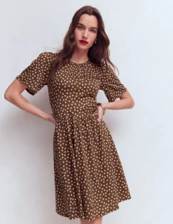 Boden Tenues De Travail|Robes & Combinaisons-Robe courte Louisa en jersey Terre d’ombre, pois peints