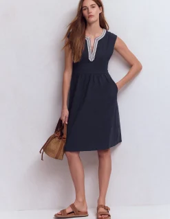 Boden Robes & Combinaisons|Robes Coupe Petite-Robe courte May en jersey Bleu marine