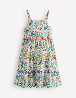 Boden Robes-Robe d’été festonnée à volants À fleurs