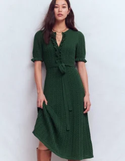 Boden Robes & Combinaisons|Midi-Robe en maille volantée à col tunisien Vert chasseur
