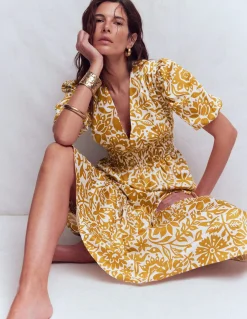Boden Robes & Combinaisons|Midi-Robe Irene à manches bouffantes Blé doré, motif Meadow Scatter