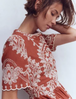 Boden Robes & Combinaisons|Midi-Robe midi Ivy en coton Broderie rouille