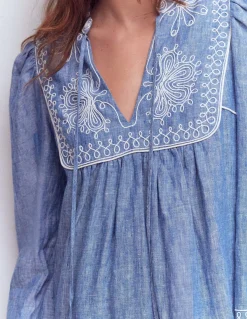 Boden Robes & Combinaisons|Robes Coupe Petite-Robe Pia en lin avec empiècement à pampilles Broderie chambray