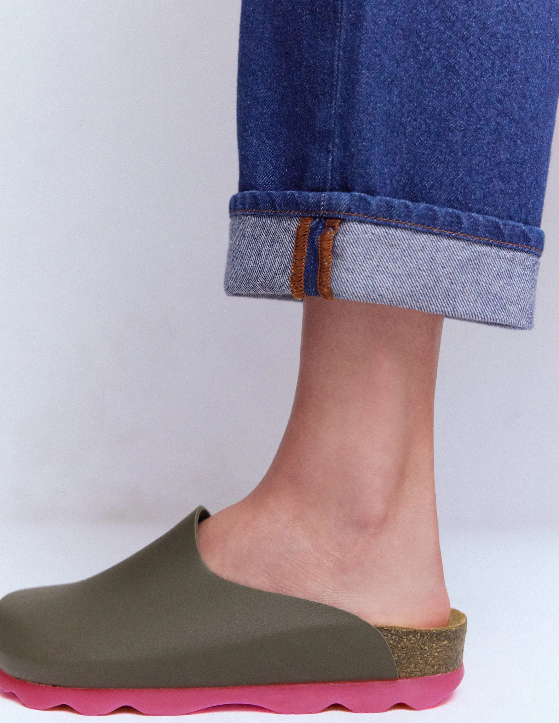 Boden Chaussures Plates|Sandales-Sabots colourblock Lyla Kaki/rose