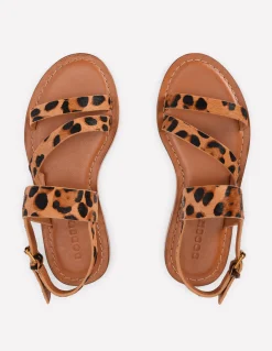 Boden Chaussures Plates|Sandales-Sandales asymétriques Cœurs folk rouge rockabilly