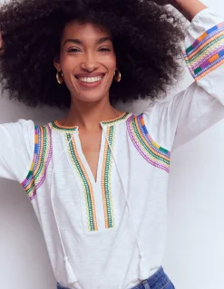 Boden Tops & T-Shirts-Top brodé à col cranté Broderie multi blanche