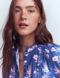 Boden Chemises & Blouses|Tops & T-Shirts-Top Rhea en coton à détails intégrés Bleu, motif Blossomy Spring