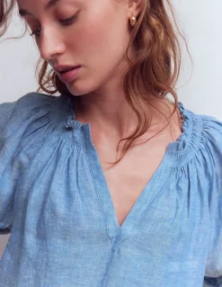 Boden Chemises & Blouses|Tops & T-Shirts-Top Serena en lin à col plissé Bleu chambray