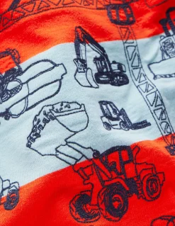 Boden Tops & T-Shirts-T-shirt décontracté brodé Véhicules de construction