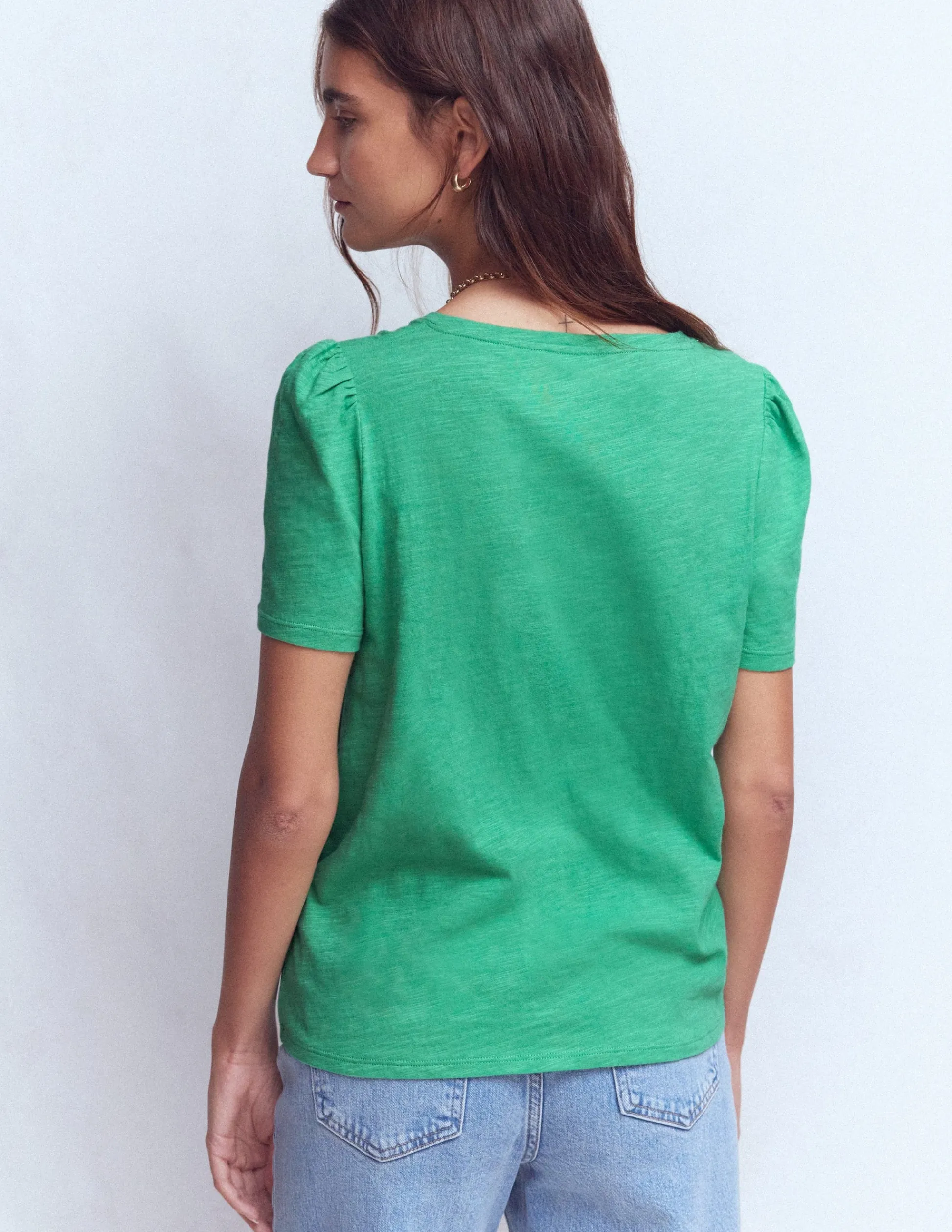 Boden Tops & T-Shirts-T-shirt flammé Sophie à col V Aloe Grün