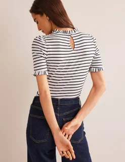 Boden Tops & T-Shirts-T-shirt volanté ultra-doux Ivoire, rayé bleu marine